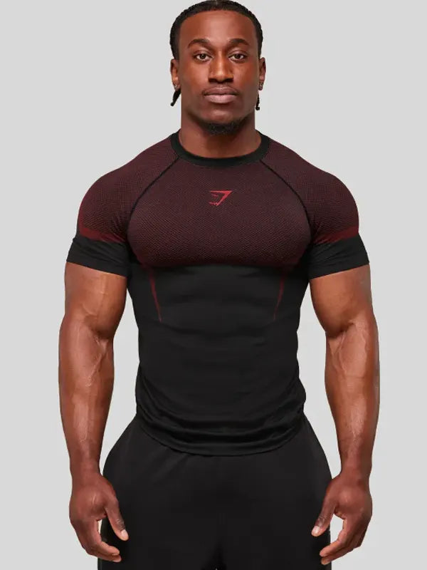 Gymshark Onyx 5.0 Seamless T shirt Black Carmine Red