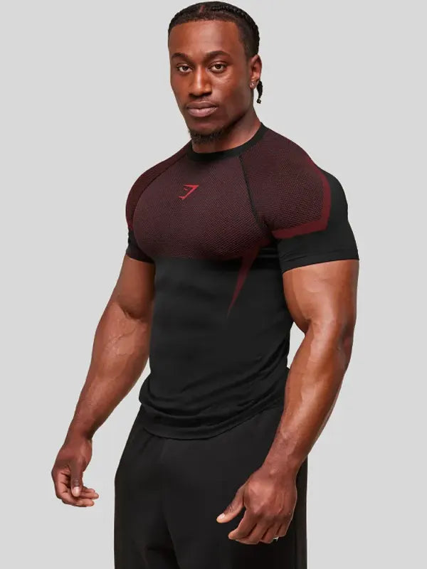 Gymshark T shirt Black Carmine Red