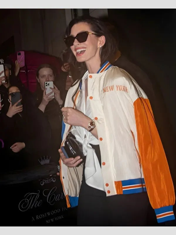 New York Knicks Jacket Anne Hathaway 
