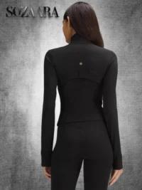 Lululemon-Define-Gold-Zipper-Jacket-Black.webp